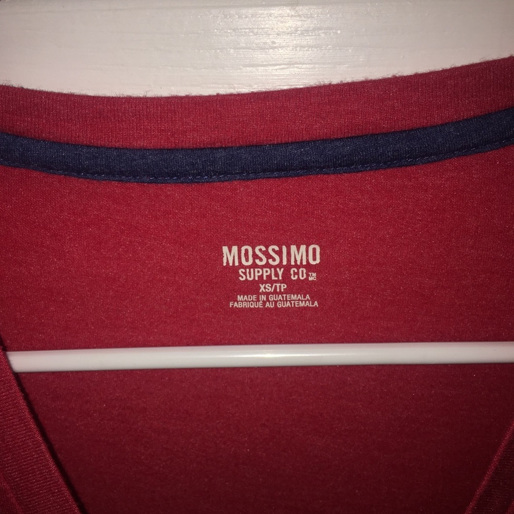 Red V neck - Picture 2 of 2